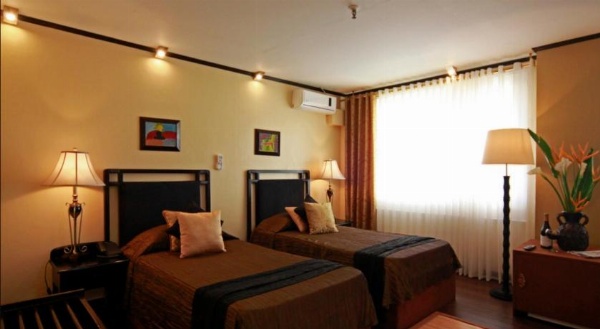 Manila Manor Hotel Main image